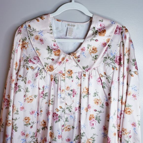NWT VINTAGE BARBIZON Cuddleskin Satin Pink Floral Nightgown Medium Modest *Flaw - Picture 3 of 14